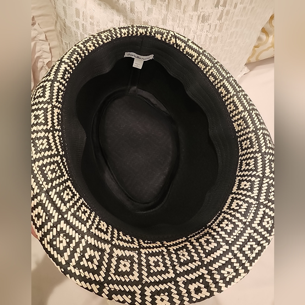 Fedora Straw Hat, Cream and Black color - Picture 6 of 6